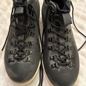 Black Hiking Boots